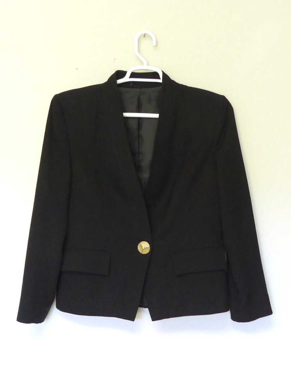 Vintage 1990s black wool gold geometric button shawl collar blazer size 14